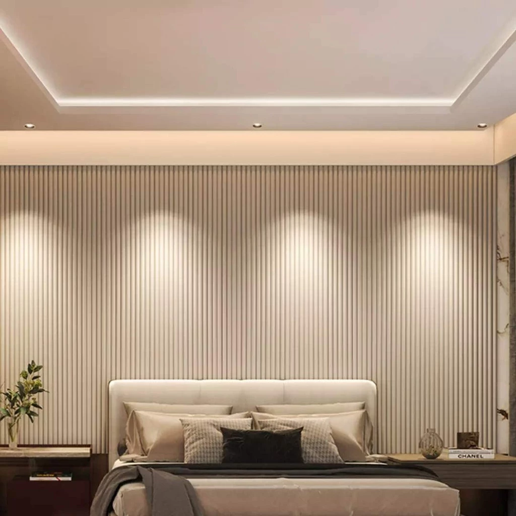 Glare-free optical design makes it perfect for accent lighting artwork, displays, and architectural features